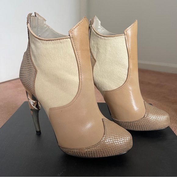 United Nude Ultra Shadow Bootie - Picture 14 of 14